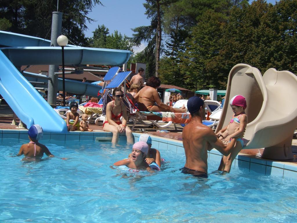 Camping Villaggio Italgest SantʼArcangelo Dış mekan fotoğraf