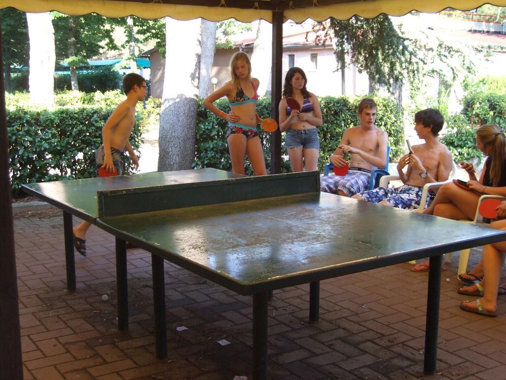 Camping Villaggio Italgest SantʼArcangelo Dış mekan fotoğraf