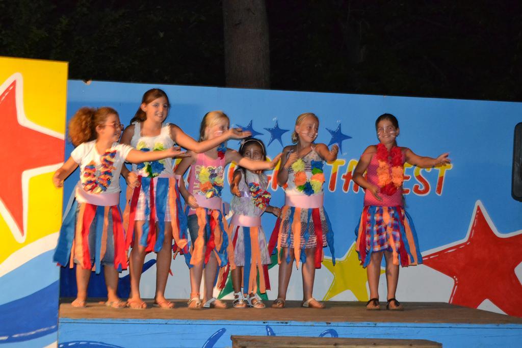 Camping Villaggio Italgest SantʼArcangelo Dış mekan fotoğraf