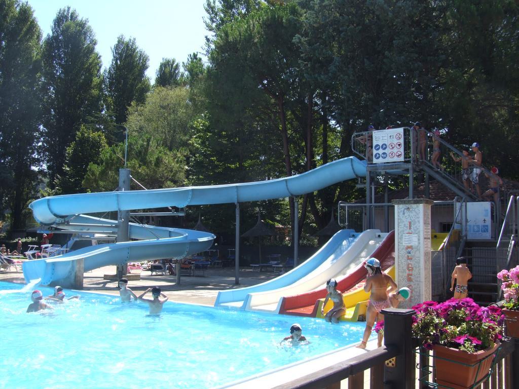 Camping Villaggio Italgest SantʼArcangelo Dış mekan fotoğraf