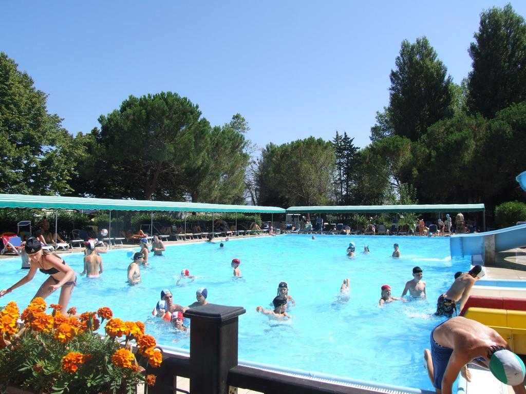 Camping Villaggio Italgest SantʼArcangelo Dış mekan fotoğraf
