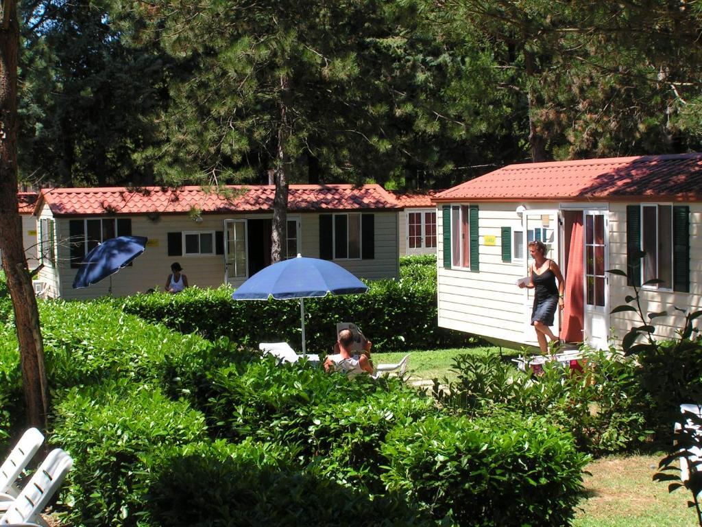 Camping Villaggio Italgest SantʼArcangelo Oda fotoğraf