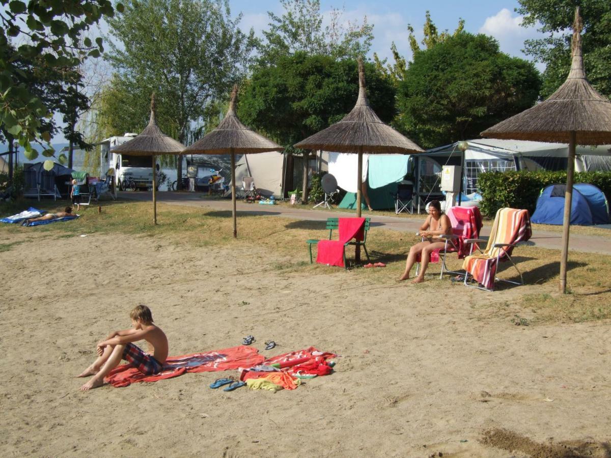 Camping Villaggio Italgest SantʼArcangelo Dış mekan fotoğraf