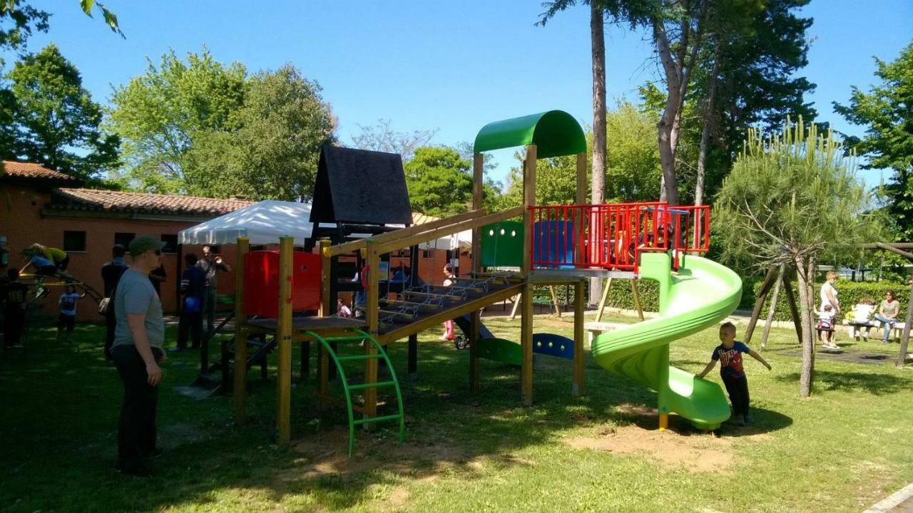 Camping Villaggio Italgest SantʼArcangelo Dış mekan fotoğraf
